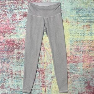 Old Navy Active Light Gray Go-Dry Leggings